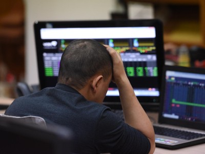 Giao dịch chứng khoán phiên sáng 10/1: Thị trường chưa thể hồi phục